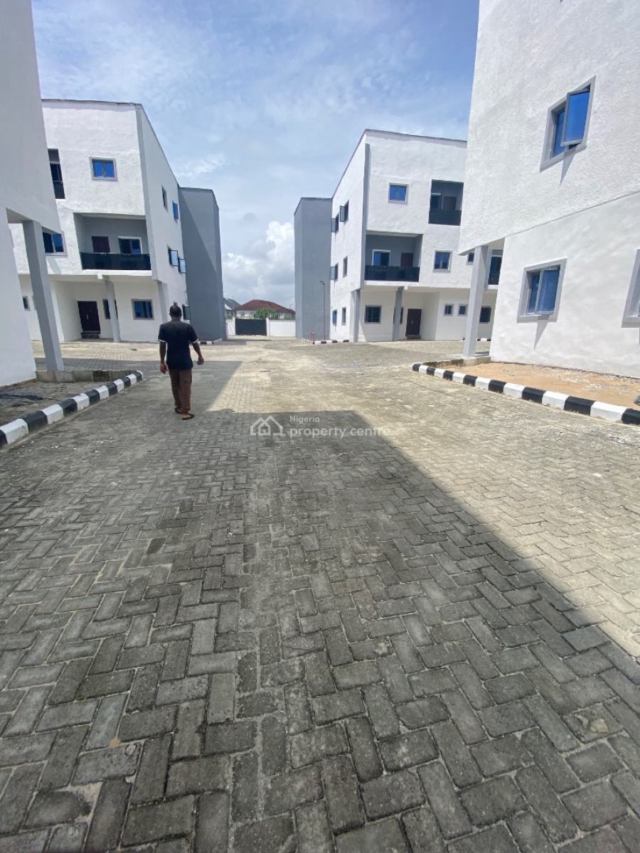 Brand New Luxury 2 Bedroom Flat, Monastery Road, Sangotedo, Ajah, Lagos, Flat / Apartment for Sale