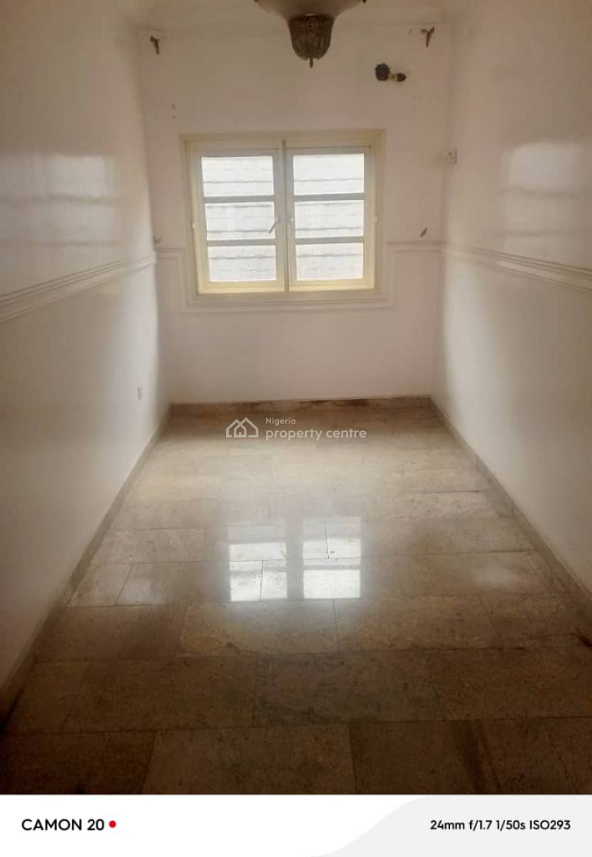 Self Serviced 3 Bedroom Flat, Osapa, Lekki, Lagos, Flat / Apartment for Rent