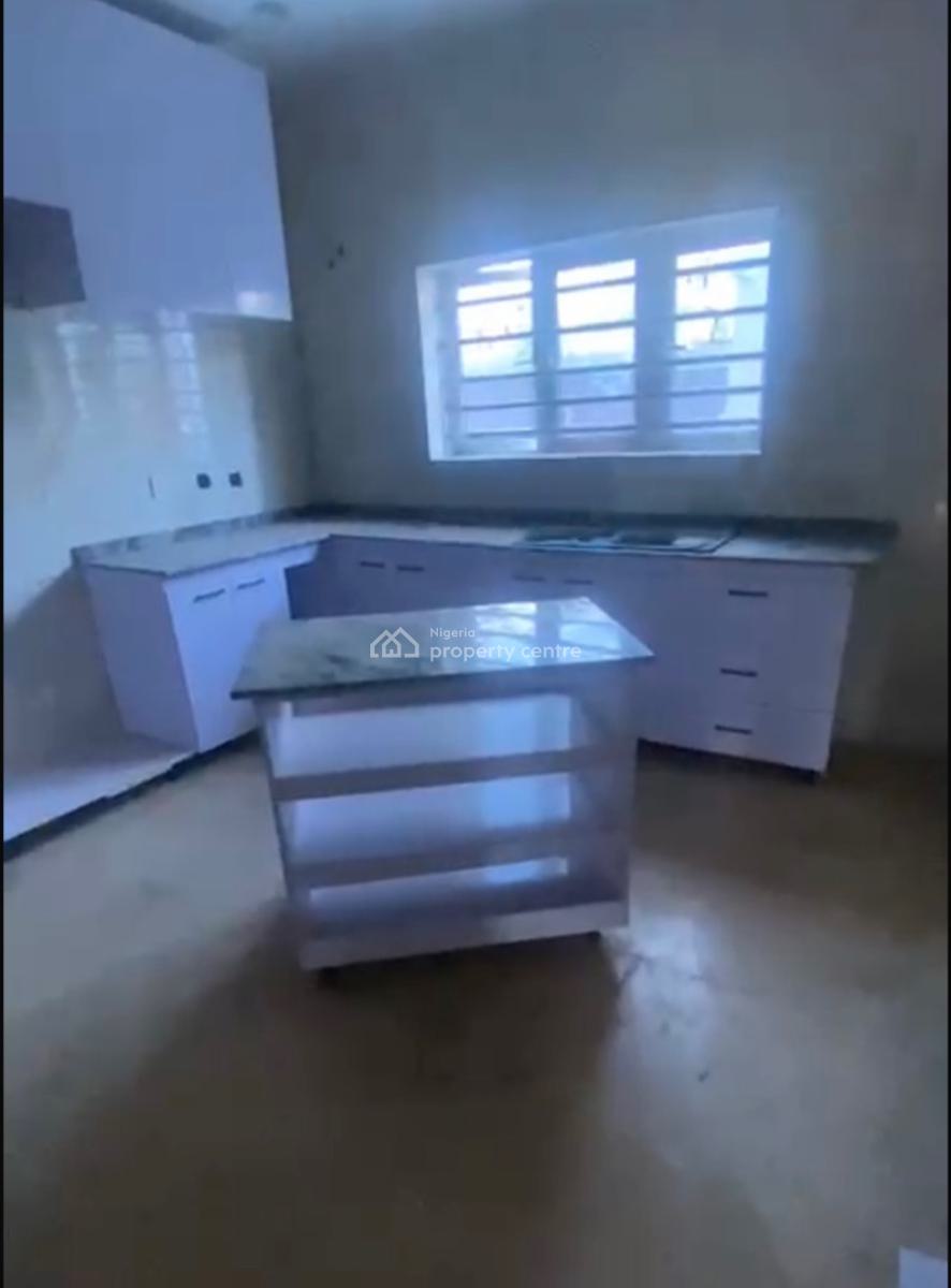 a Sparkling 4 Bedrooms Terrace Duplex +bq, Main Guzape, Guzape District, Abuja, Terraced Duplex for Rent
