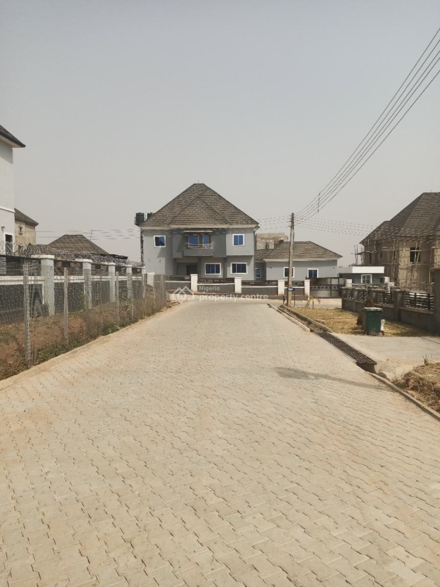 5 Bedroom Duplex+ Bq, Beside Sunnyvale Estate, Galadimawa, Abuja, Detached Duplex for Sale
