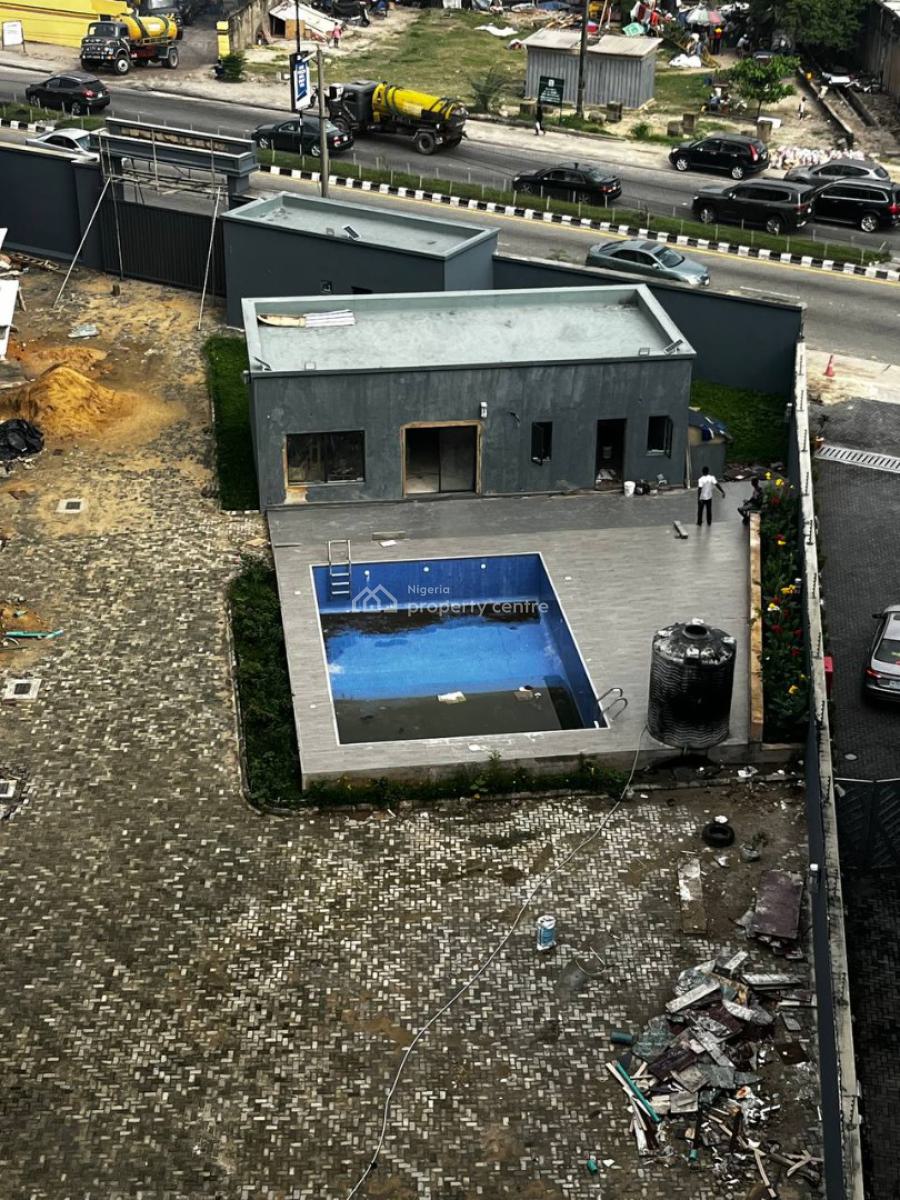 2 Bedroom Penthouse  Apartments, Lekki Phase 1, Lekki, Lagos, Flat / Apartment for Sale