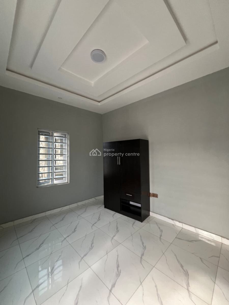 Newly Built 2 Bedroom Flat, New Bodija Estate, Ibadan, Oyo, Flat / Apartment for Rent