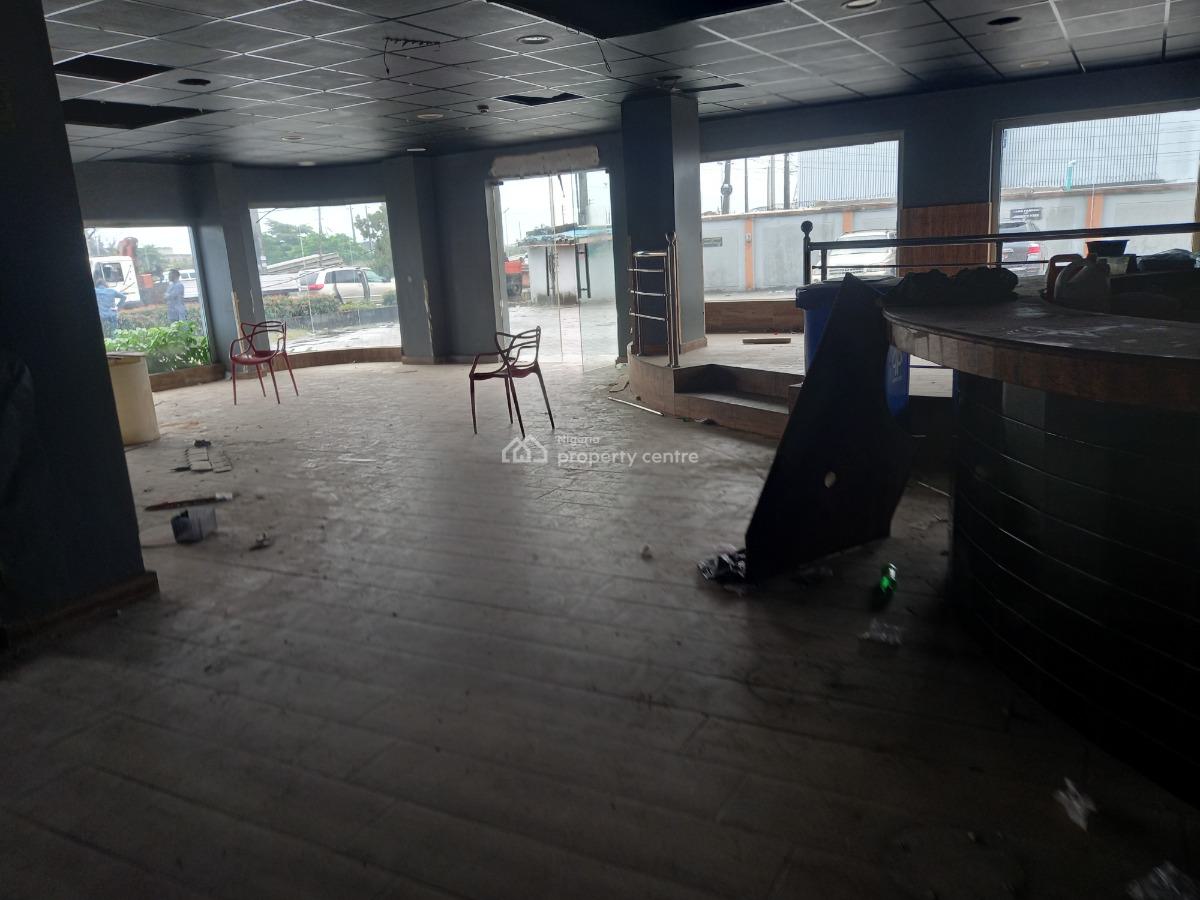Commercial Building, Facing Lekki-epe Expressway, Ajah, Lagos, Restaurant / Bar for Sale