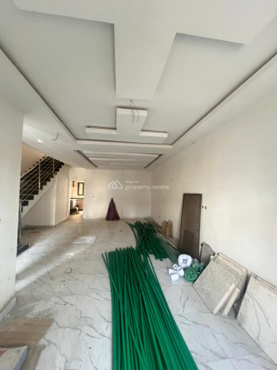 Luxury 4 Bedroom Terrace with Excellent Finishing, Guzape Main, Guzape District, Abuja, Terraced Duplex for Sale