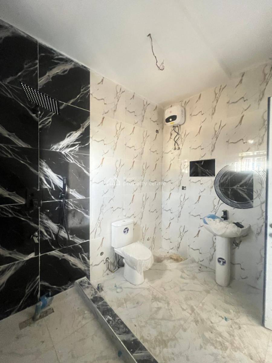 Luxury 4 Bedroom Terrace with Excellent Finishing, Guzape Main, Guzape District, Abuja, Terraced Duplex for Sale