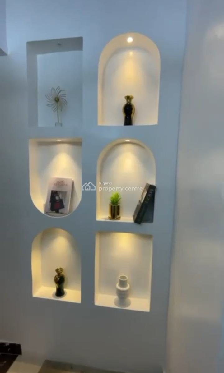 Luxury Furnished 2 Bedroom Apartment with an Office Space, Lekki Right, Lekki Phase 1, Lekki, Lagos, Flat / Apartment for Rent