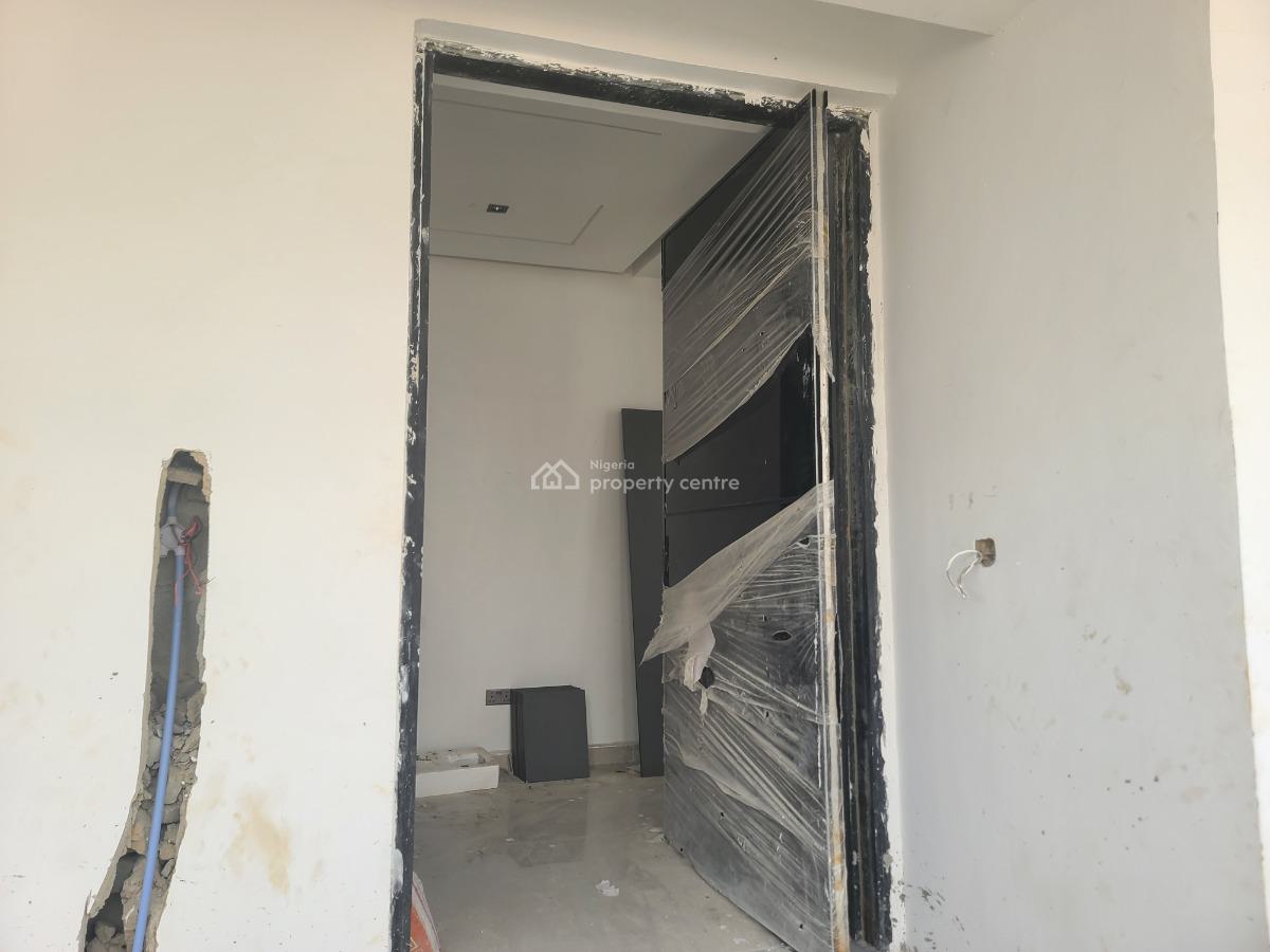 Available Off Plan 5 Bedrooms Duplex in Lekki Phase 1, Lekki Foreshore, Lekki Phase 1, Lekki, Lagos, Detached Duplex for Sale