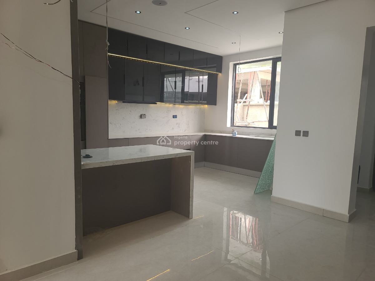 Available Off Plan 5 Bedrooms Duplex in Lekki Phase 1, Lekki Foreshore, Lekki Phase 1, Lekki, Lagos, Detached Duplex for Sale