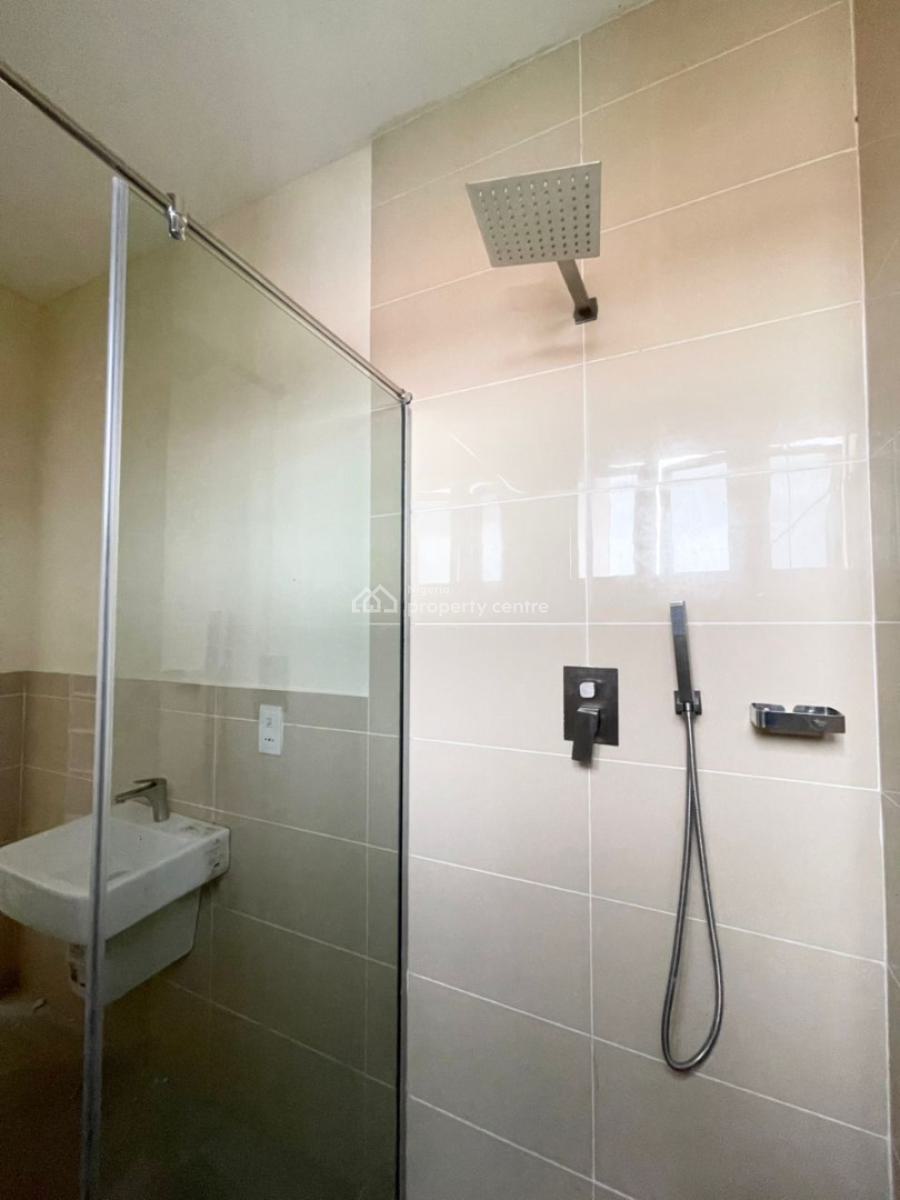 3 Bedroom Apartment, Lekki Phase 1, Lekki, Lagos, Flat / Apartment for Sale