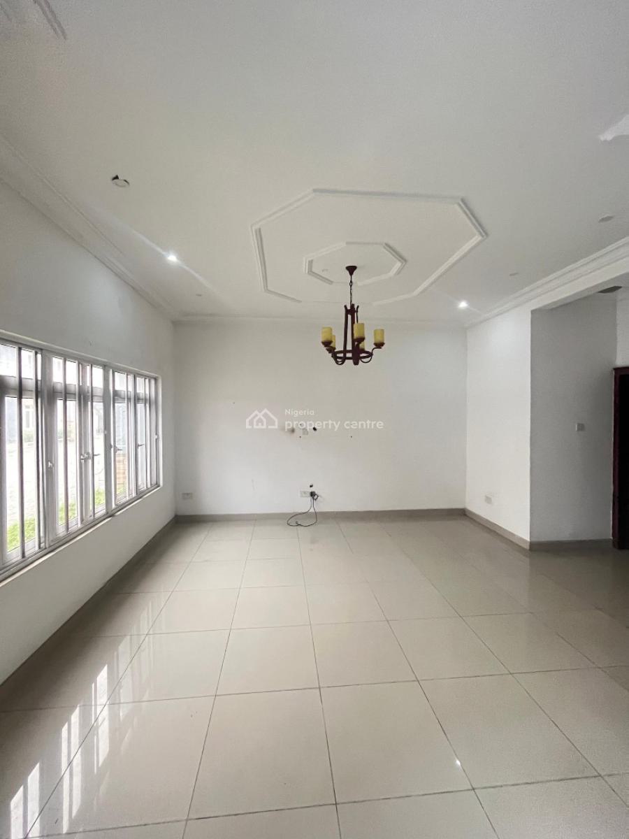 Well Maintained 3-bedroom Terrace Duplex with Bq, Lekki Phase 2, Lekki, Lagos, Terraced Duplex for Rent