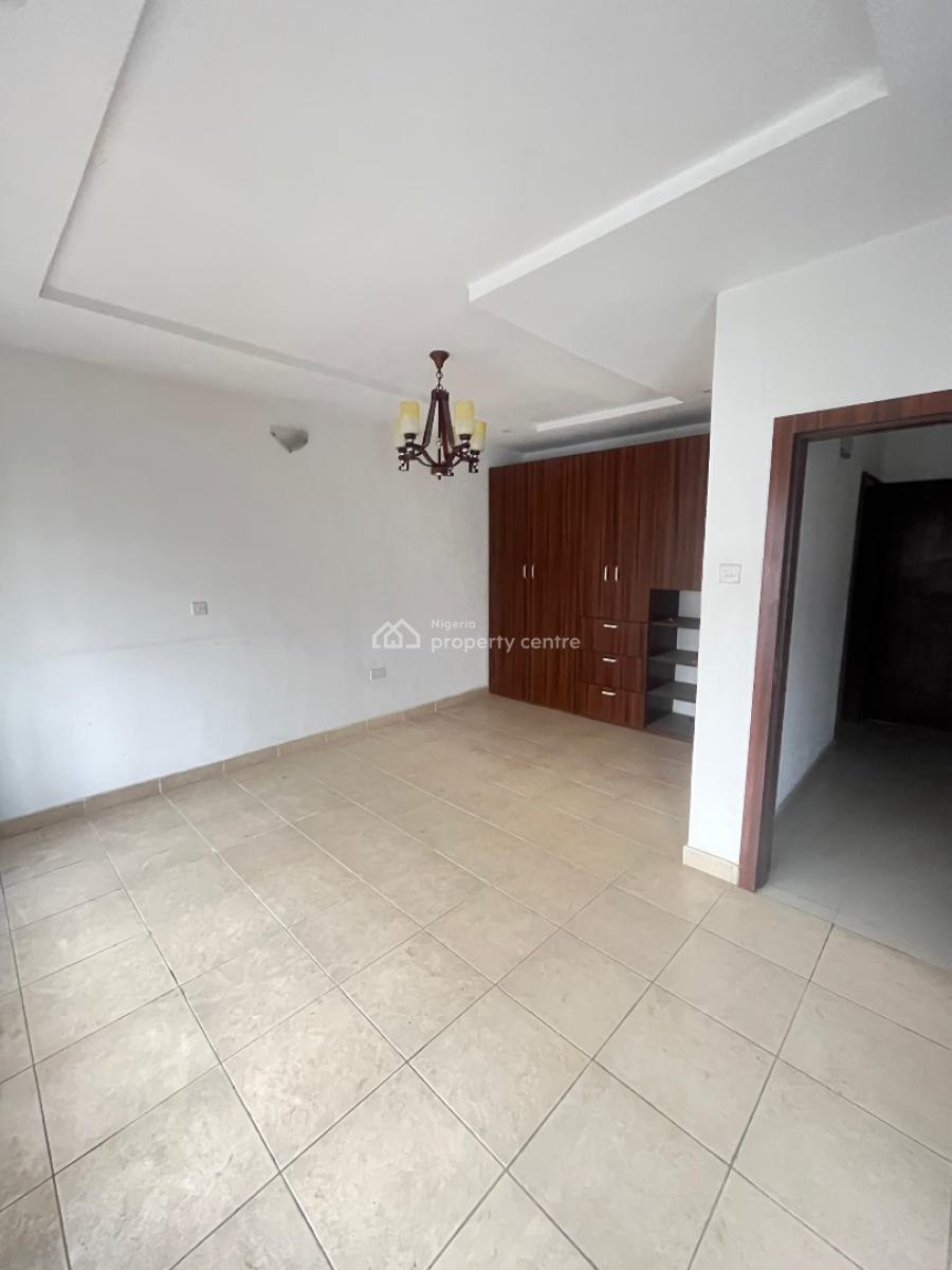 Well Maintained 3-bedroom Terrace Duplex with Bq, Lekki Phase 2, Lekki, Lagos, Terraced Duplex for Rent