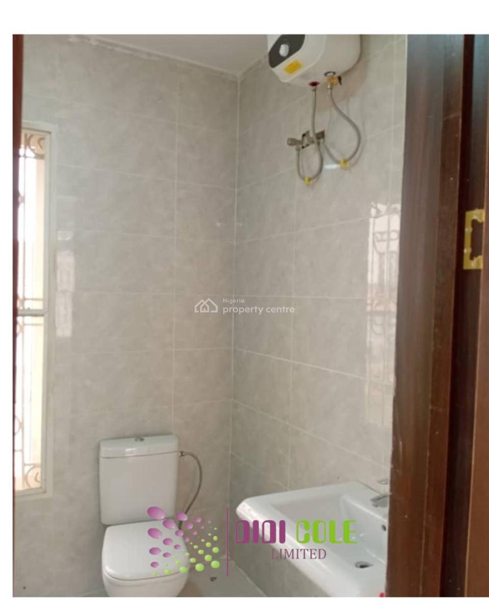 2 Bedroom Flat, Lekki Phase 1, Lekki, Lagos, Flat / Apartment for Rent