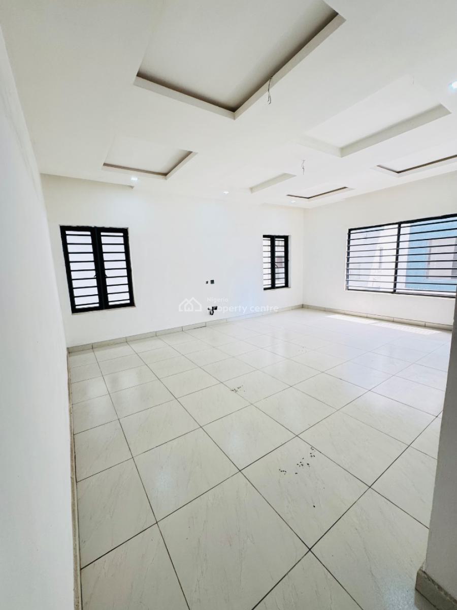 Massive 5 Bedroom Fully Detached, Orchid Road, Lekki, Lagos, Detached Duplex for Sale