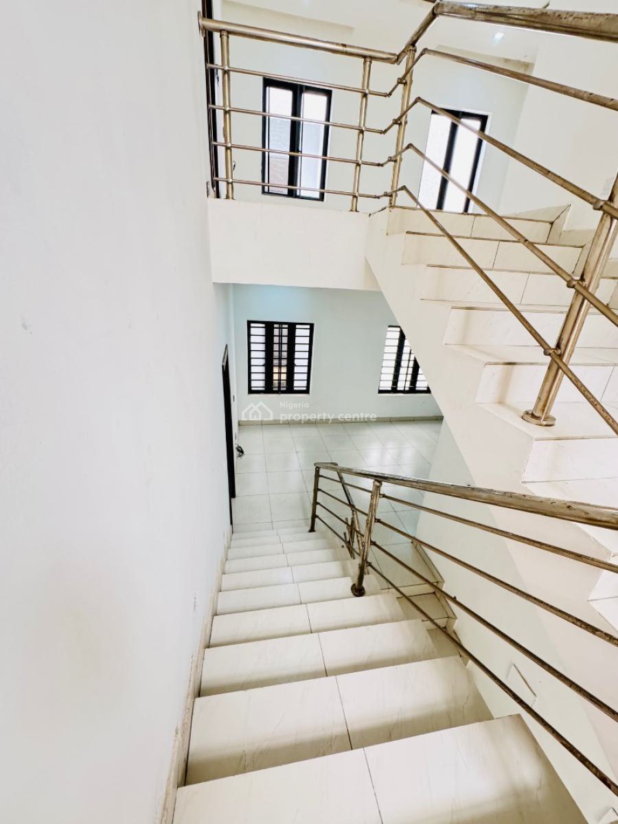 Massive 5 Bedroom Fully Detached, Orchid Road, Lekki, Lagos, Detached Duplex for Sale