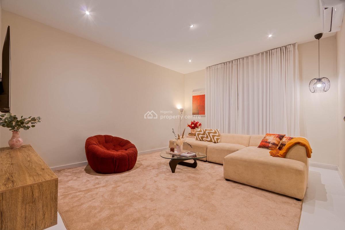 Luxurious 3 Bedroom Apartment with Swimming Pool and Gym, Imax, Lekki Phase 1, Lekki, Lagos, House Short Let