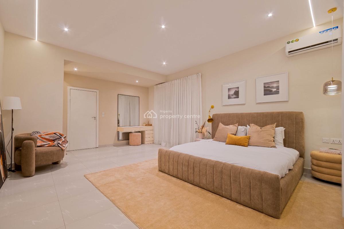 Luxurious 3 Bedroom Apartment with Swimming Pool and Gym, Imax, Lekki Phase 1, Lekki, Lagos, House Short Let