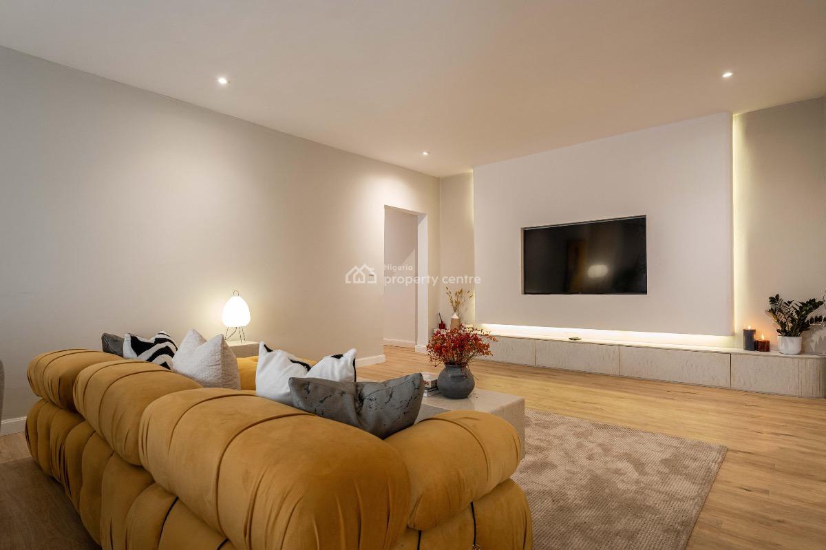2 Bedroom Luxury Apartment, Lekki Phase 1, Lekki, Lagos, House Short Let