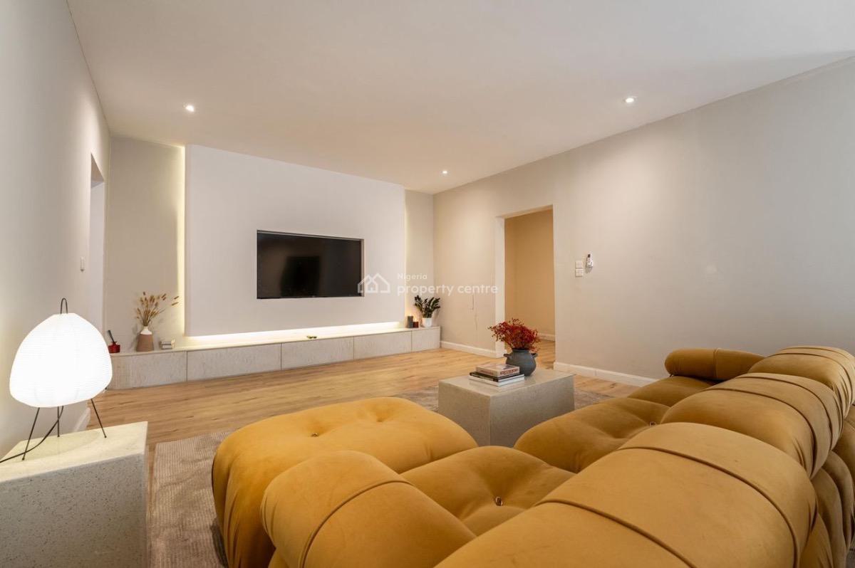 2 Bedroom Luxury Apartment, Lekki Phase 1, Lekki, Lagos, House Short Let