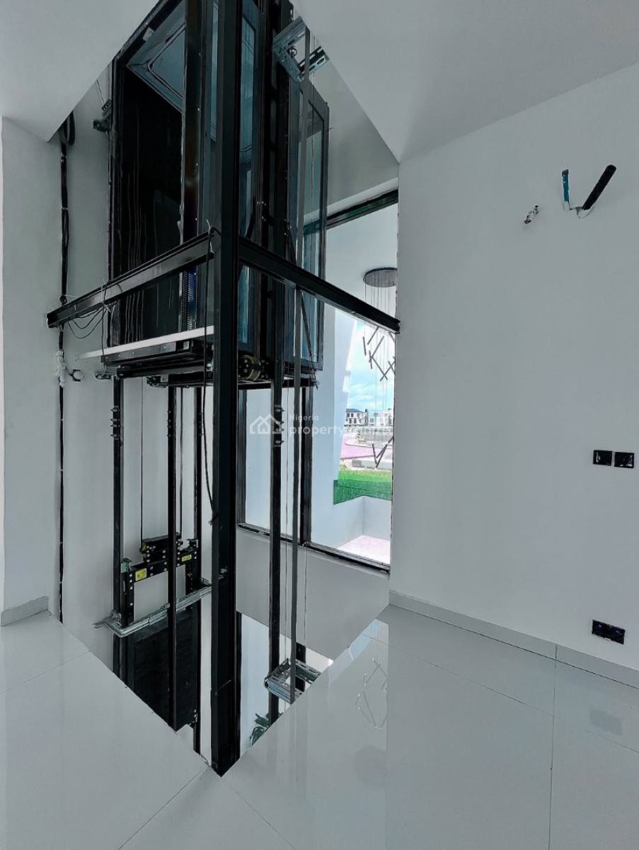 Exquisitely Deluxe 5-bedroom Fully Detached Duplex with Swimming Pool, Osapa, Lekki, Lagos, Detached Duplex for Sale