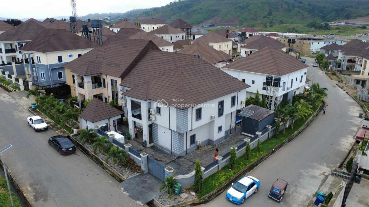 Fully Furnished 5-bedroom Ensuite Duplex, Naf Valley Estate, Asokoro District, Abuja, Detached Duplex for Sale