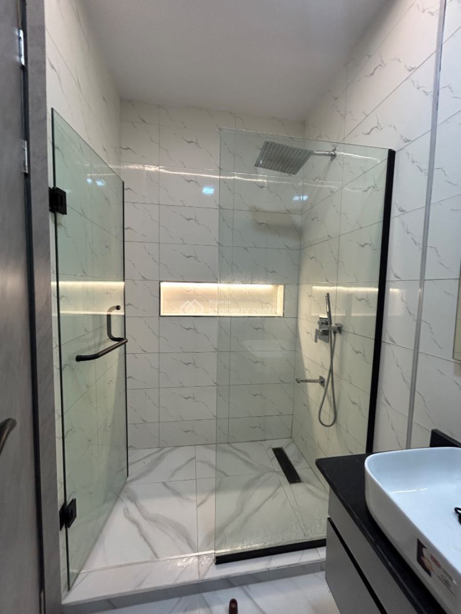 3 Bedroom Luxury Apartment, Lekki Phase 1, Lekki, Lagos, House Short Let