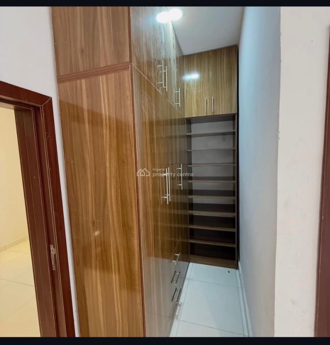 Spacious 4 Bedroom Semi-detach Duplex in a Well Secured Estate, Golden Park Estate, By Lekki Epe Expressway, Ajah, Lagos, Semi-detached Duplex for Sale