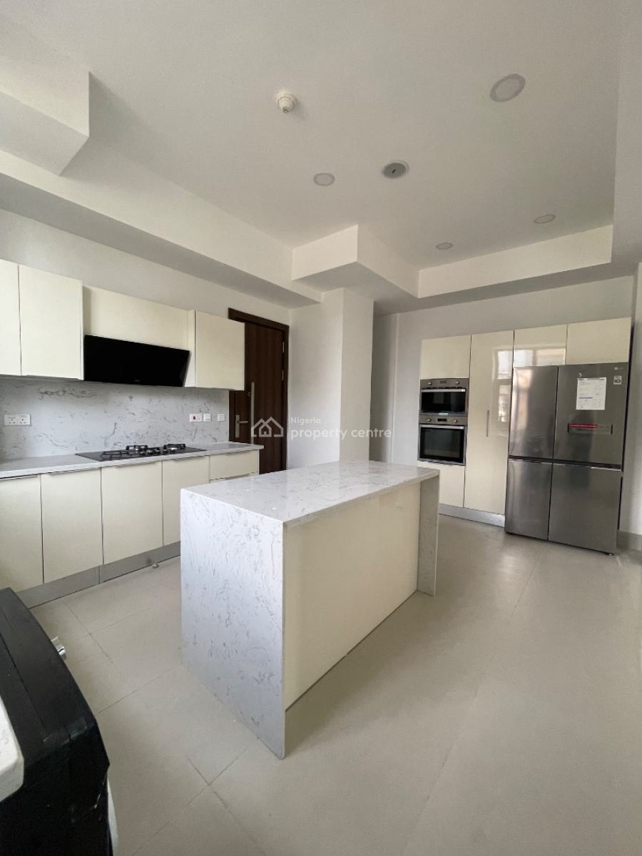 3 Bedroom Apartment, Lekki Phase 1, Lekki, Lagos, Flat / Apartment for Sale