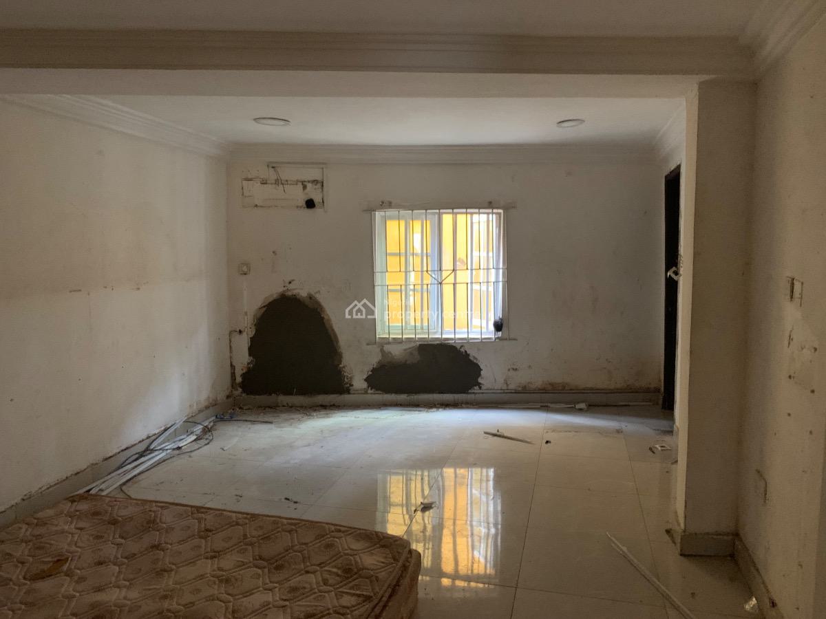 Nice 2 Bedroom Apartment, Ikeja, Lagos, Flat / Apartment for Rent