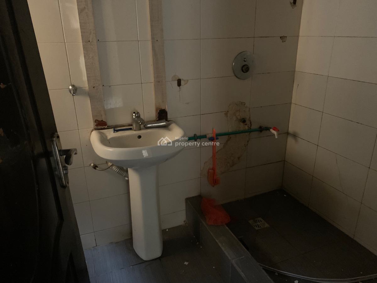 Nice 2 Bedroom Apartment, Ikeja, Lagos, Flat / Apartment for Rent