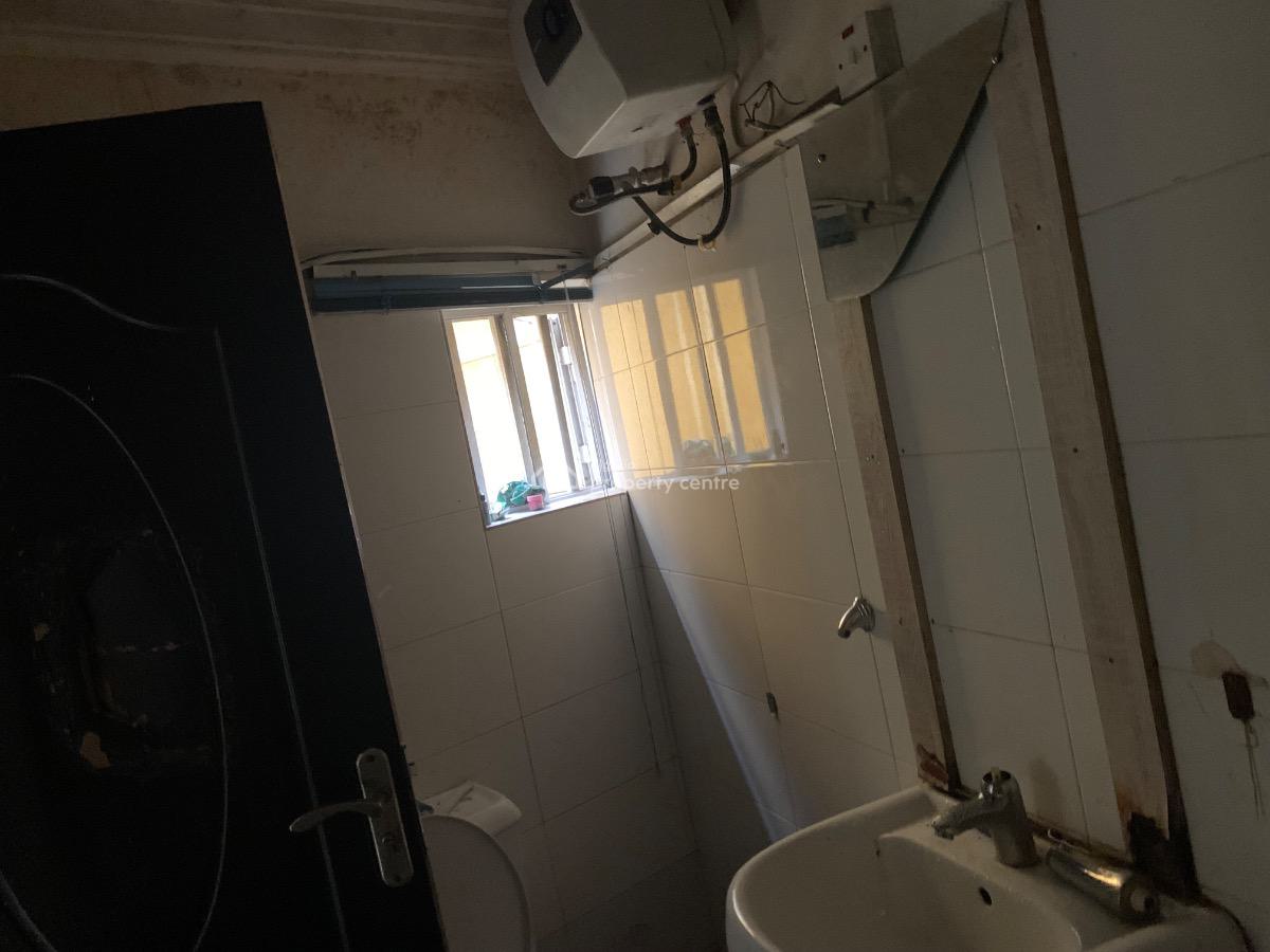 Nice 2 Bedroom Apartment, Ikeja, Lagos, Flat / Apartment for Rent