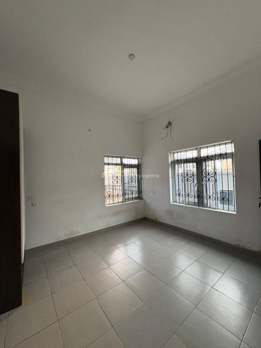 Affordable Luxury! 2-bedroom Apartment with Modern Amenities, Ikota, Lekki, Lagos, Flat / Apartment for Rent