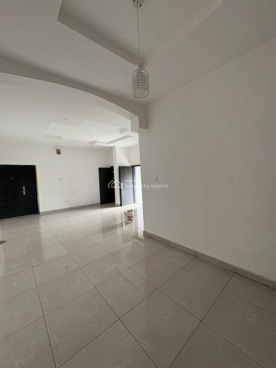 Affordable Luxury! 2-bedroom Apartment with Modern Amenities, Ikota, Lekki, Lagos, Flat / Apartment for Rent