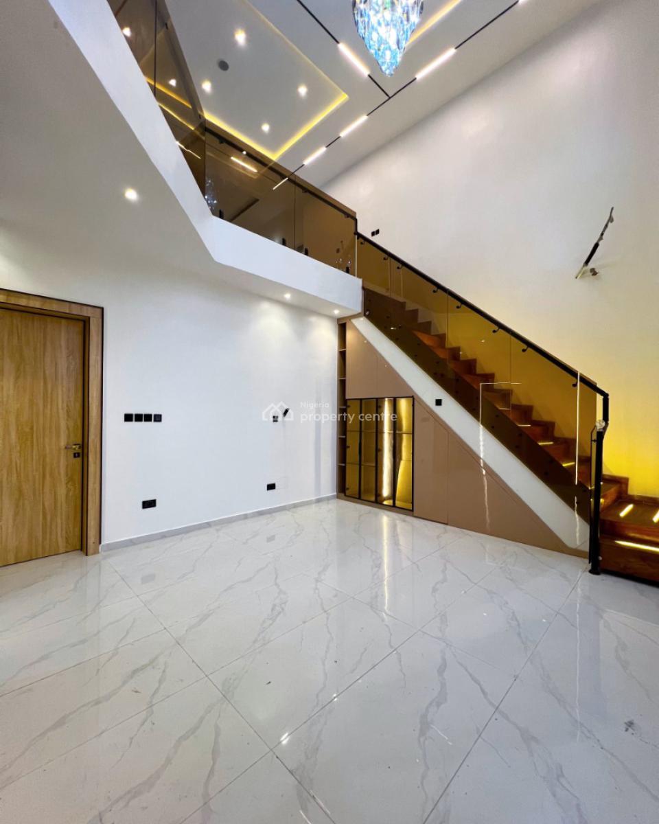 6 Bedroom Fully Detached with Penthouse & a Bq, Chevron Drive, Lekki, Lagos, Detached Duplex for Sale