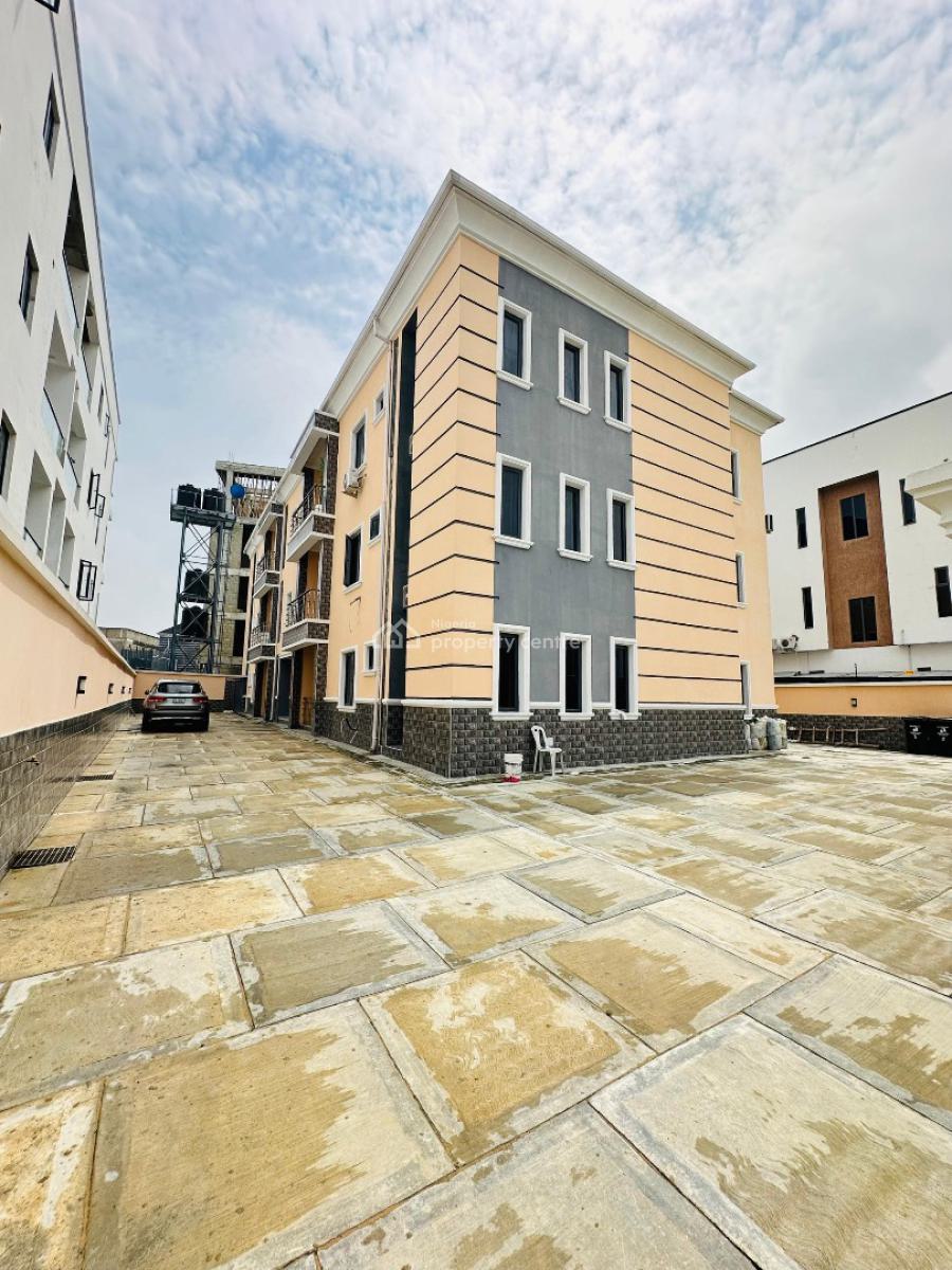 Neatly Built 3bedroom Apartment  with No Bq in Lekki Phase 1, Lekki Phase One ,lekki ,lagos , Nigeria, Lekki Phase 1, Lekki, Lagos, Flat / Apartment for Rent