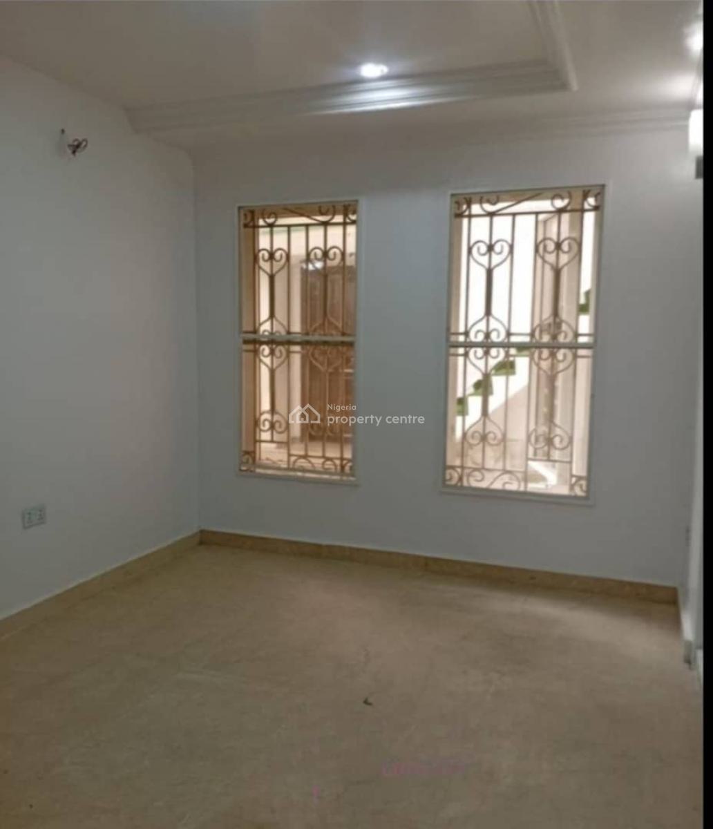 Lekki Phase 1  Spacious & Standard 1 Bedroom Apartment, Lekki Phase 1, Lekki, Lagos, Mini Flat (room and Parlour) for Rent