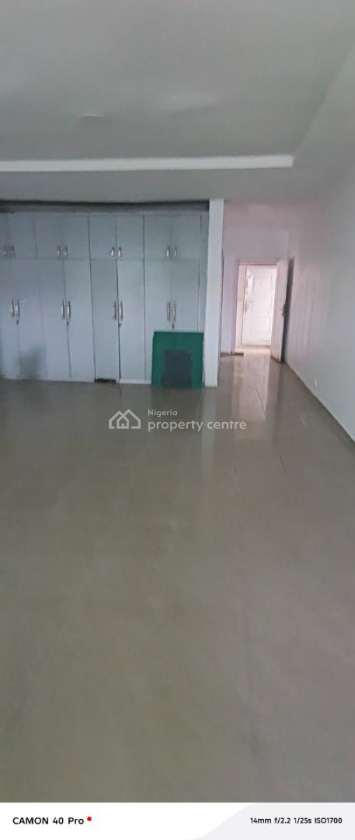 a Very Big Studio Apartment, Parkview, Ikoyi, Lagos, Self Contain (single Rooms) for Rent