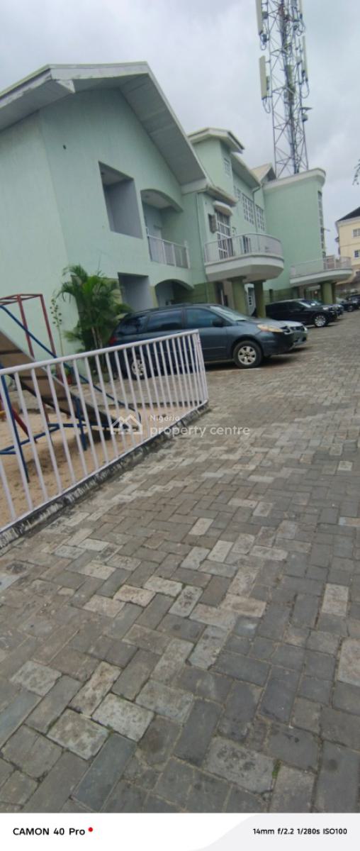 a Very Big Studio Apartment, Parkview, Ikoyi, Lagos, Self Contain (single Rooms) for Rent