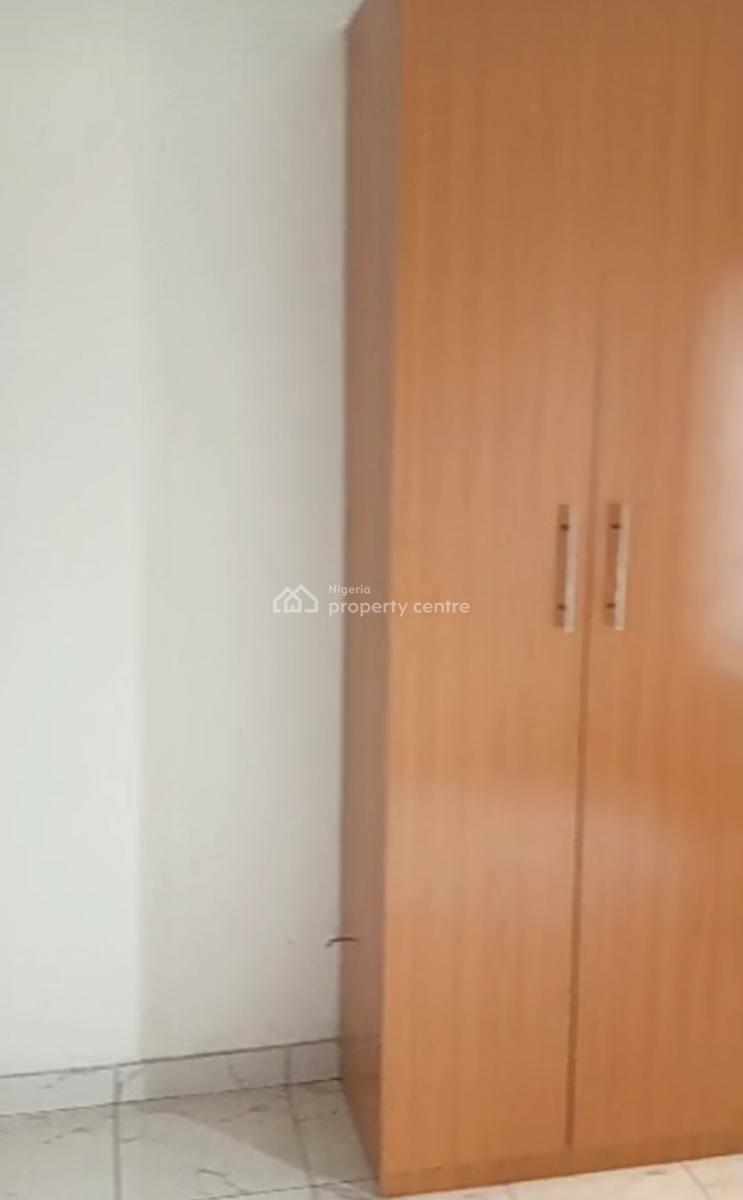 Compact Room Self Con { Downstairs} Inside a Shared Apartment, Ikota Villa Gra, Ikota, Lekki, Lagos, Self Contain (single Rooms) for Rent