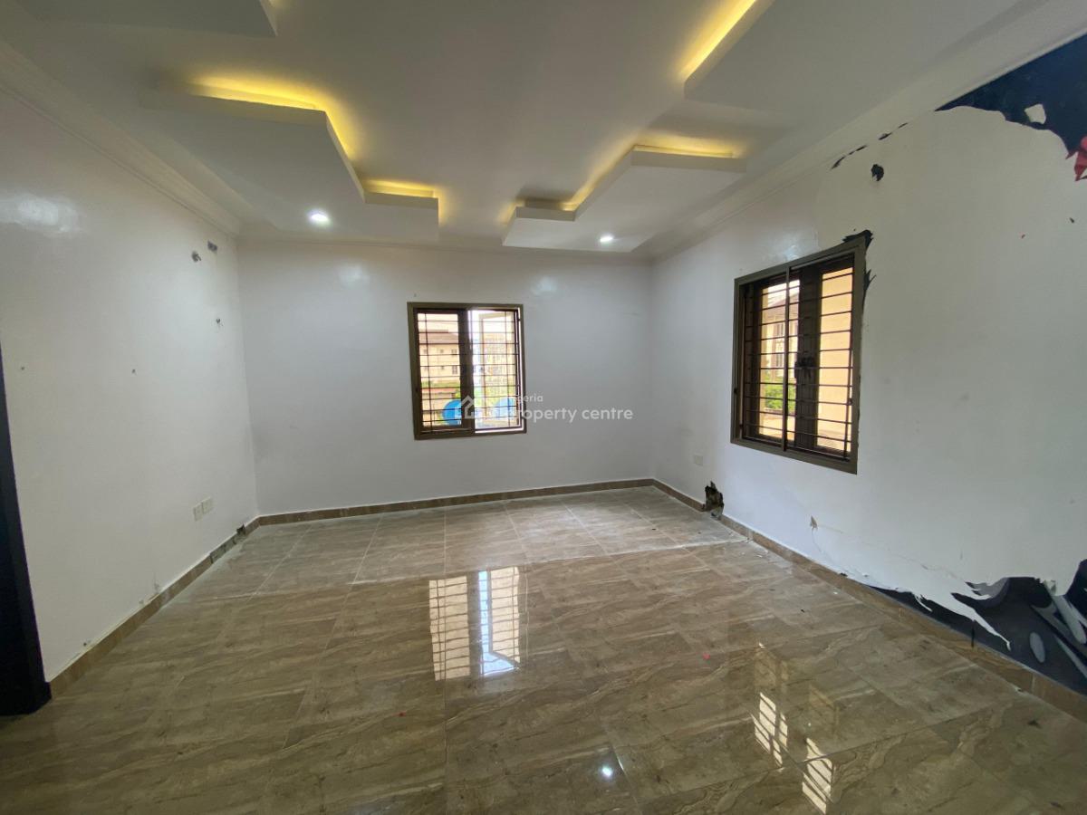 3 Bedrooms Semi Detached Duplex with Bq, Lekki Phase 1, Lekki, Lagos, Semi-detached Duplex for Rent