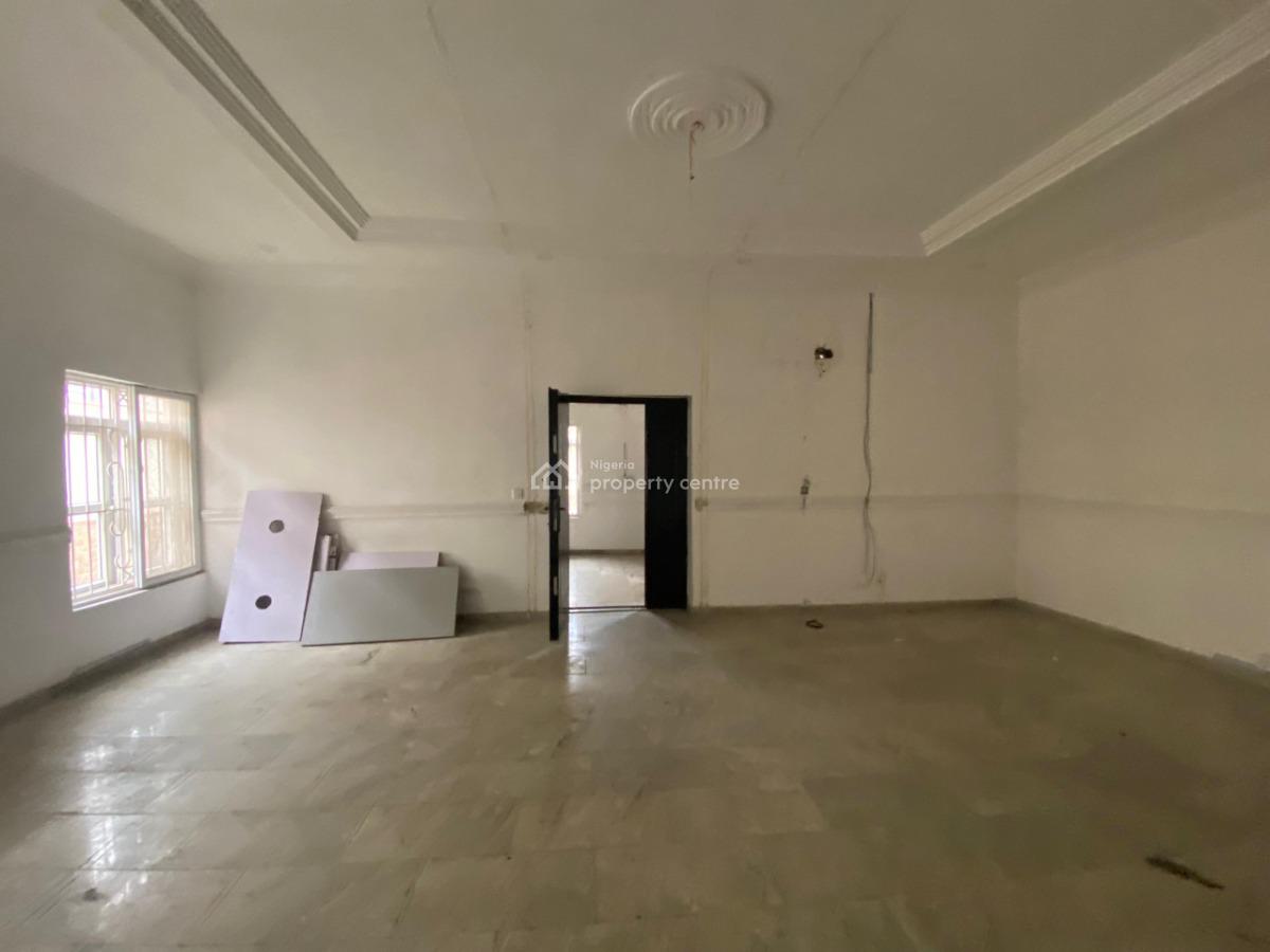 4 Bedrooms Semi Detached Duplex with Bq, Lekki Phase 1, Lekki, Lagos, Semi-detached Duplex for Rent