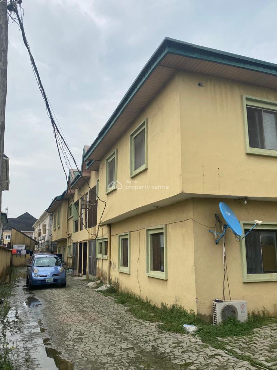 Distress 4units of 3bedroom Flat in Thomas, Thomas Estate, Ajah, Lagos, Flat / Apartment for Sale