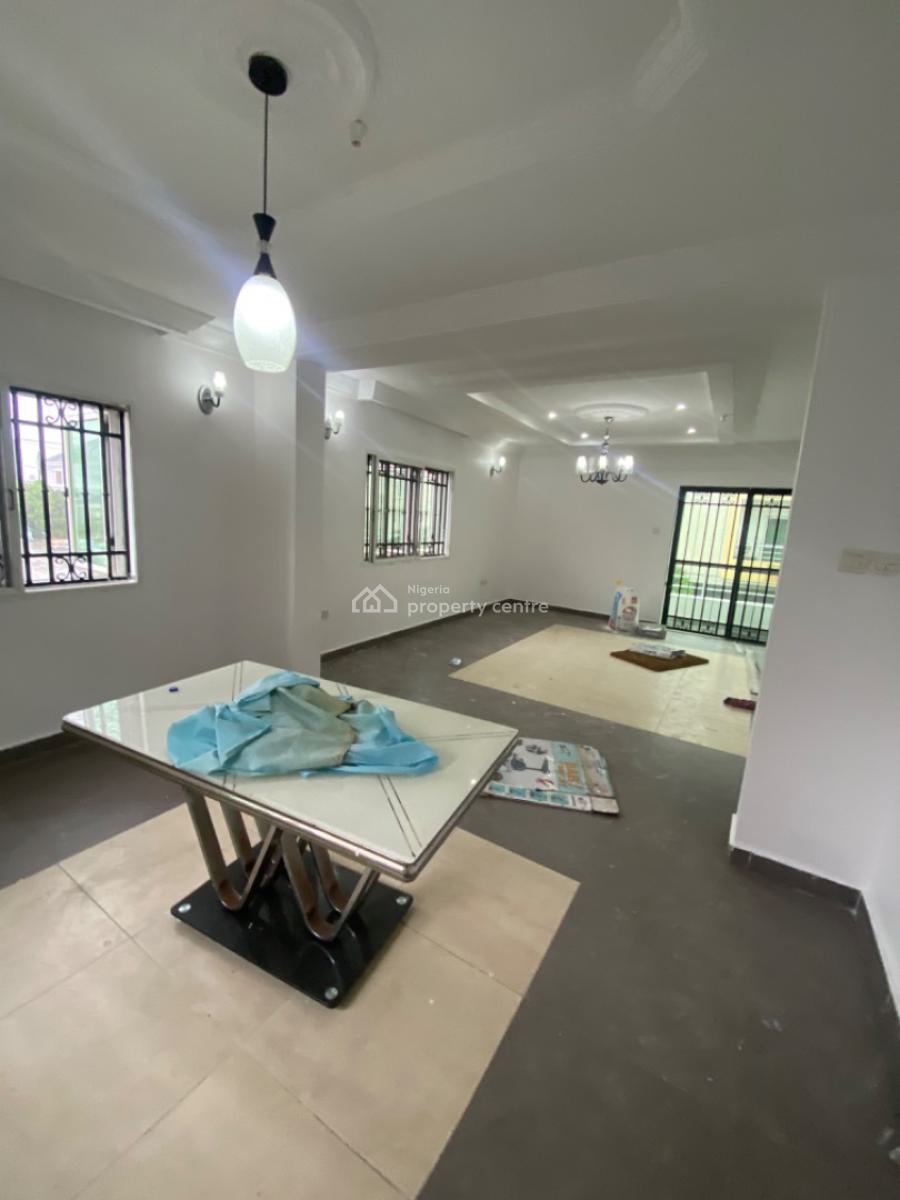4 Bedrooms Terrace Duplex with Bq, Ikota, Lekki, Lagos, Terraced Duplex for Rent