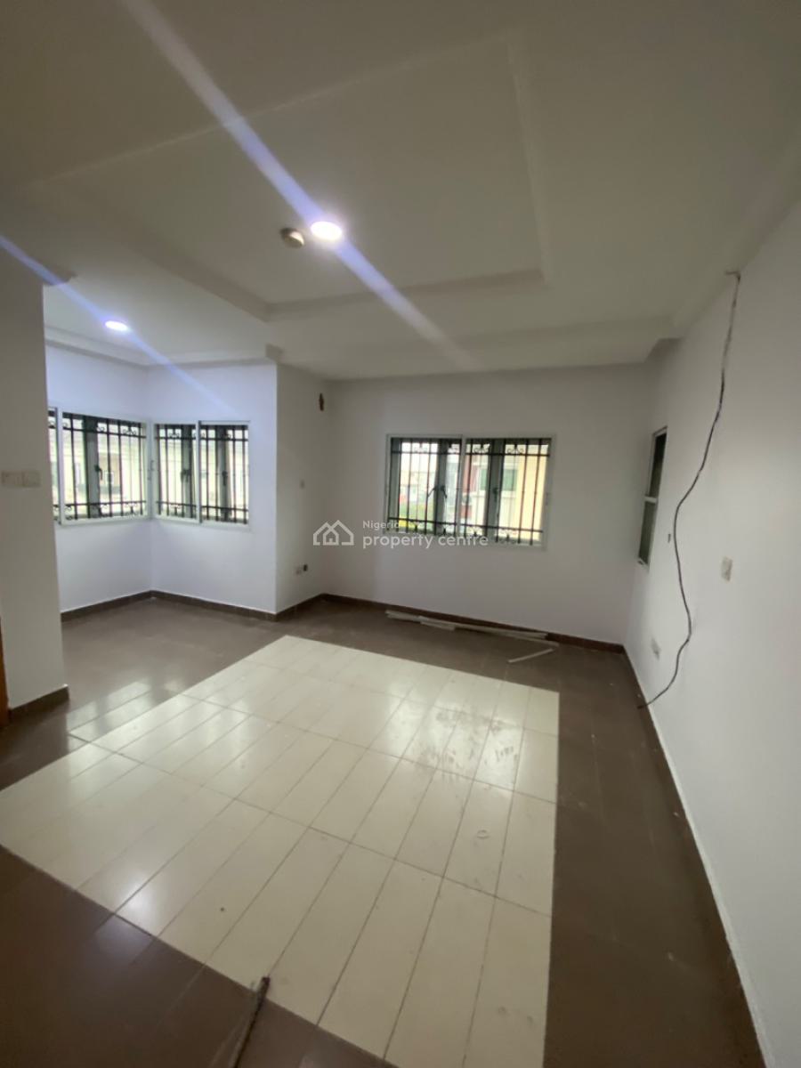 4 Bedrooms Terrace Duplex with Bq, Ikota, Lekki, Lagos, Terraced Duplex for Rent