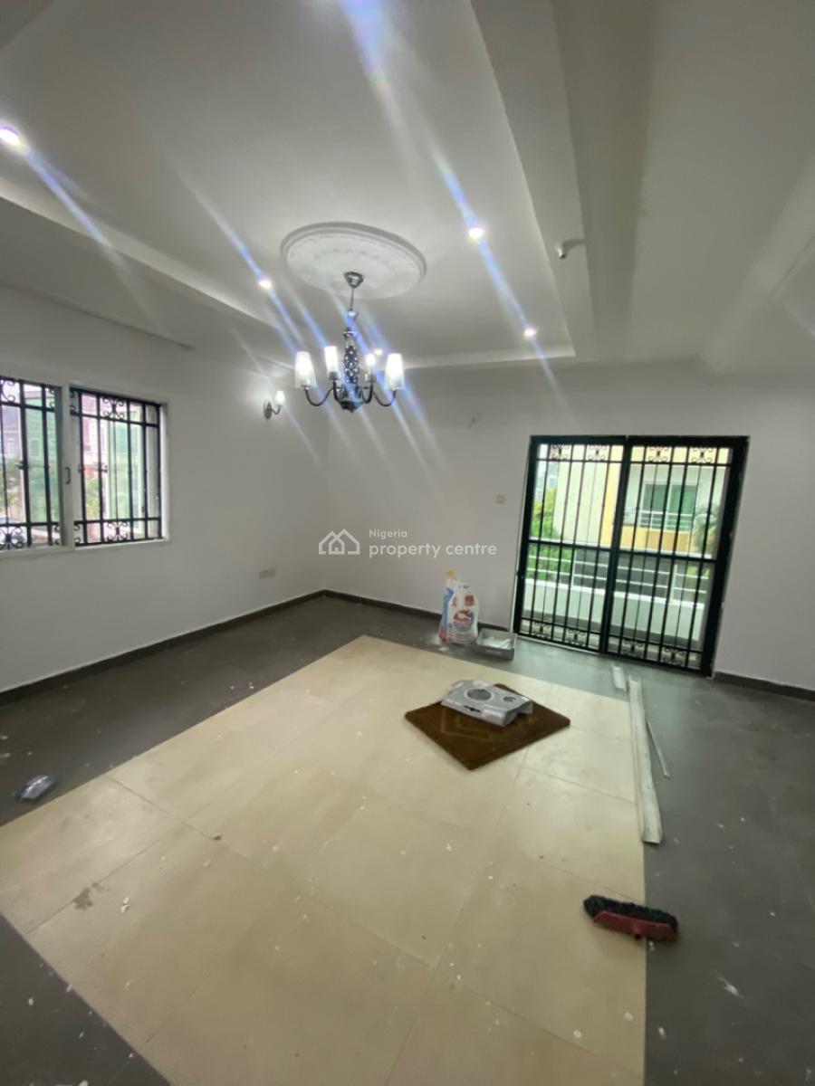 4 Bedrooms Terrace Duplex with Bq, Ikota, Lekki, Lagos, Terraced Duplex for Rent