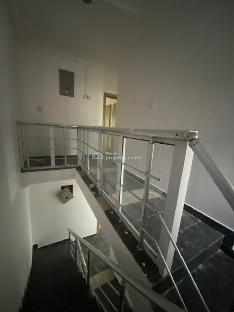 4 Bedrooms Terrace Duplex with Bq, Ikota, Lekki, Lagos, Terraced Duplex for Rent