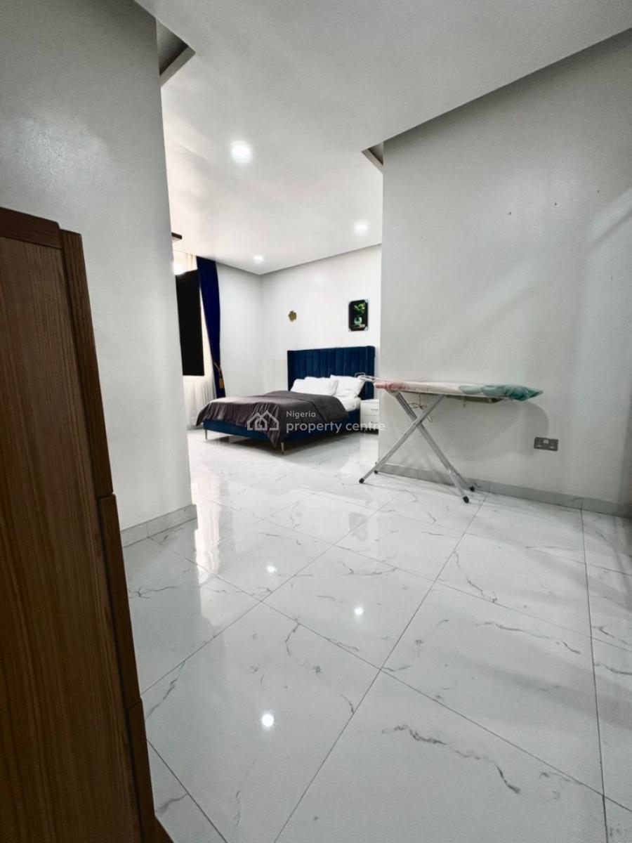 Exquisite Luxury Mini Flat with Pool N Gym, Im an Estate Along Banana Island Road, Ikoyi, Lagos, Mini Flat (room and Parlour) for Rent