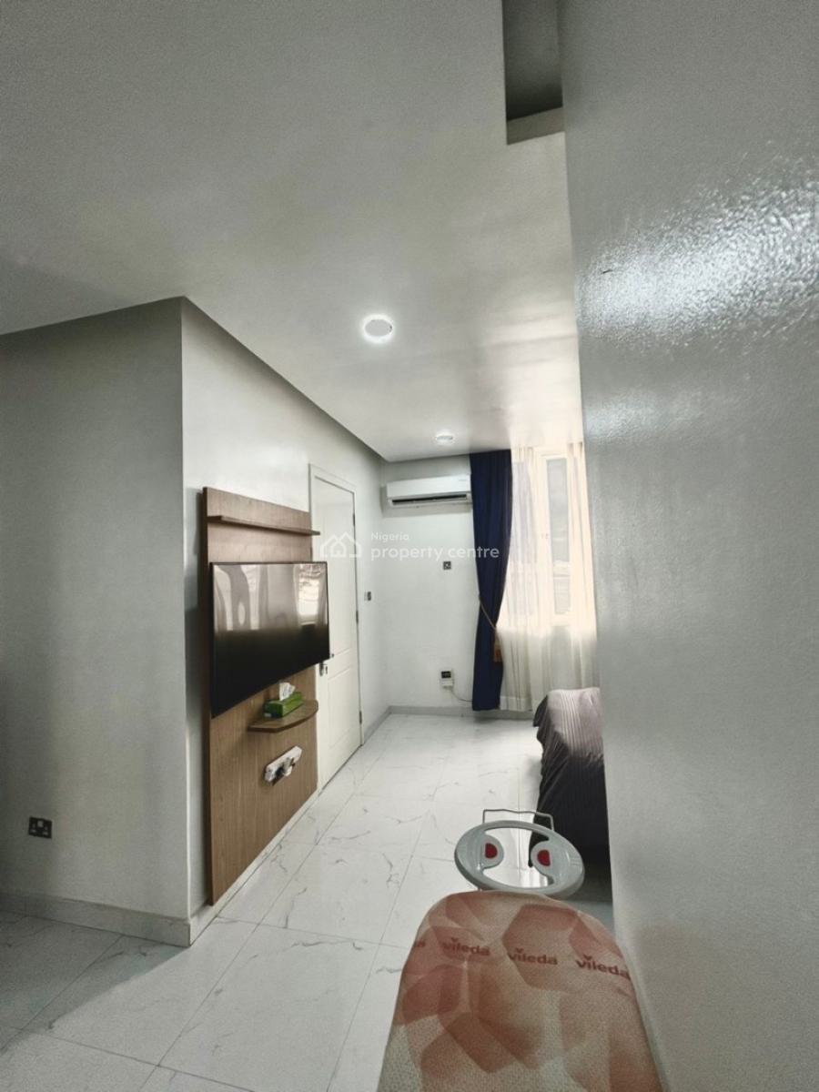 Exquisite Luxury Mini Flat with Pool N Gym, Im an Estate Along Banana Island Road, Ikoyi, Lagos, Mini Flat (room and Parlour) for Rent