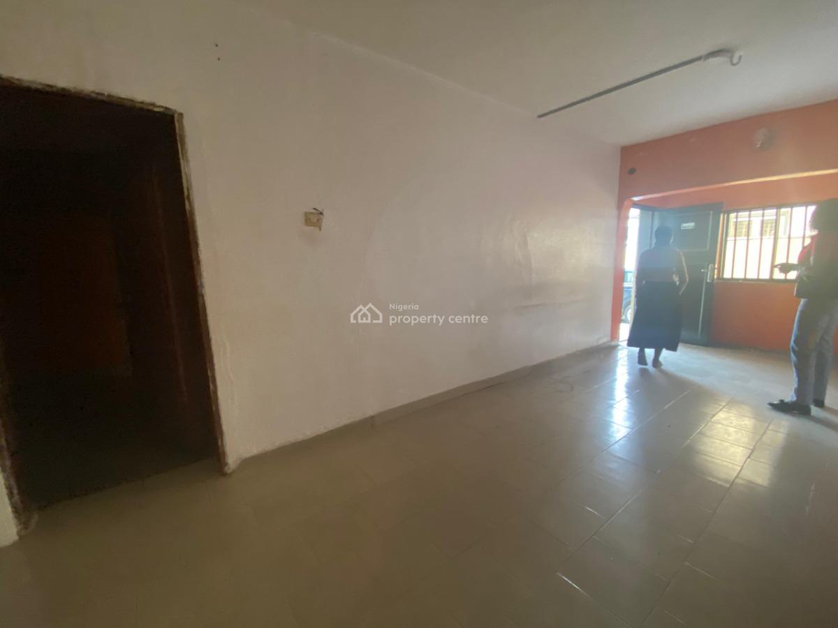 2 Bedroom Apartment, Ikota, Lekki, Lagos, Flat / Apartment for Rent