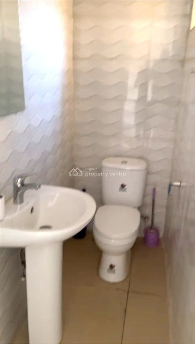 2 Bedrooms Flat, Enl Fha Estate, Guzape District, Abuja, Flat / Apartment for Rent