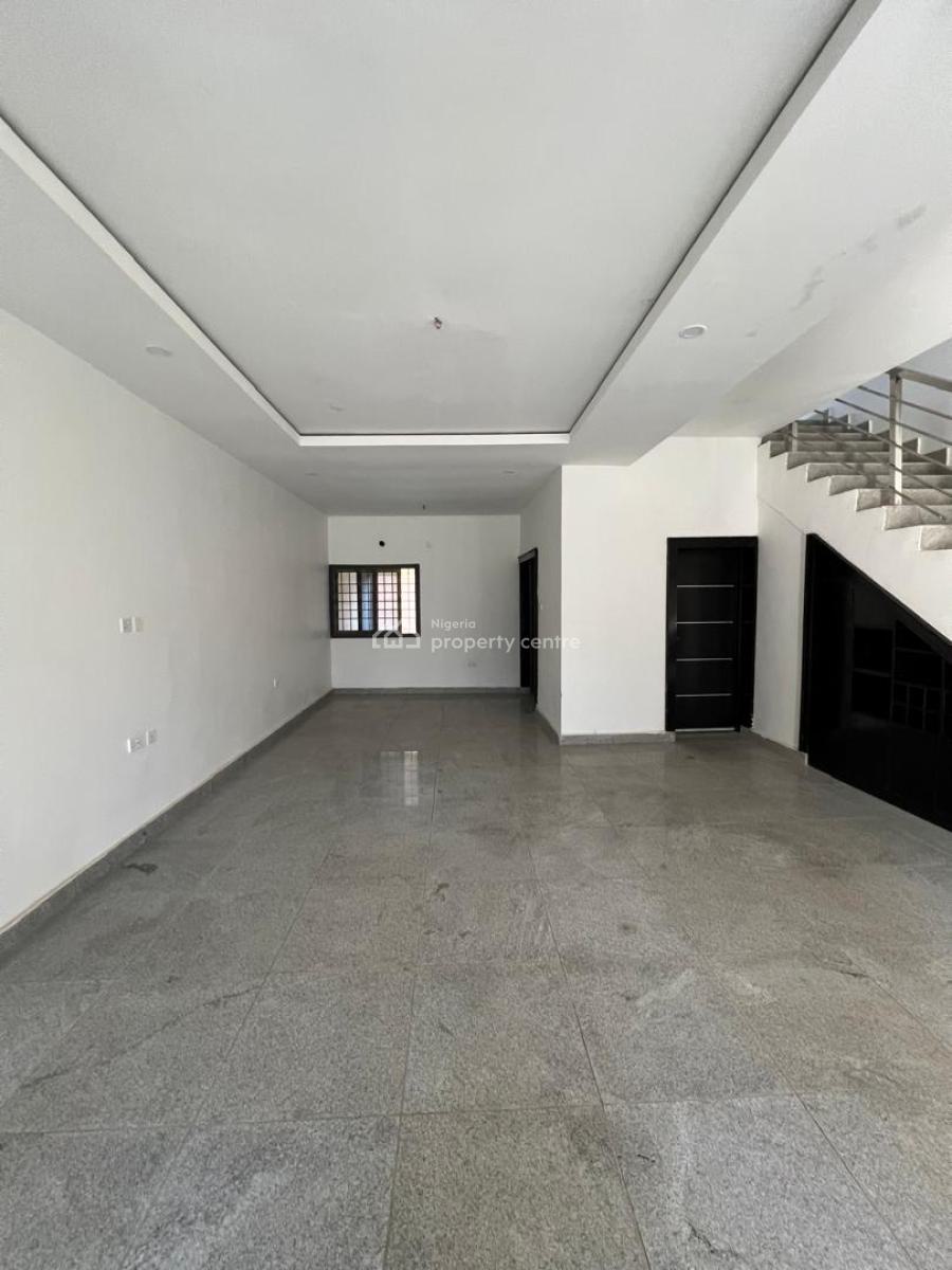 5 Bedroom Terrace Duplex with a Bq, Guzape District, Abuja, Terraced Duplex for Sale
